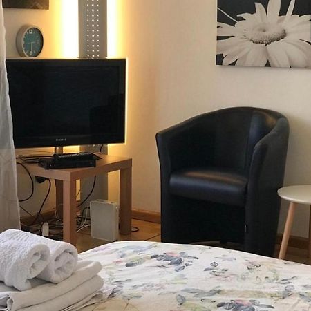Center Basel Apartment Bagian luar foto